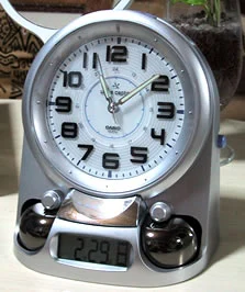 denpa_clock.jpg