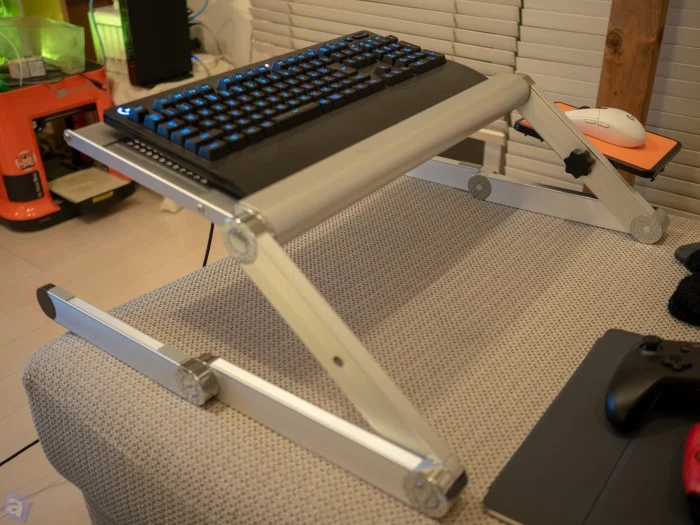 ソファー用デスク