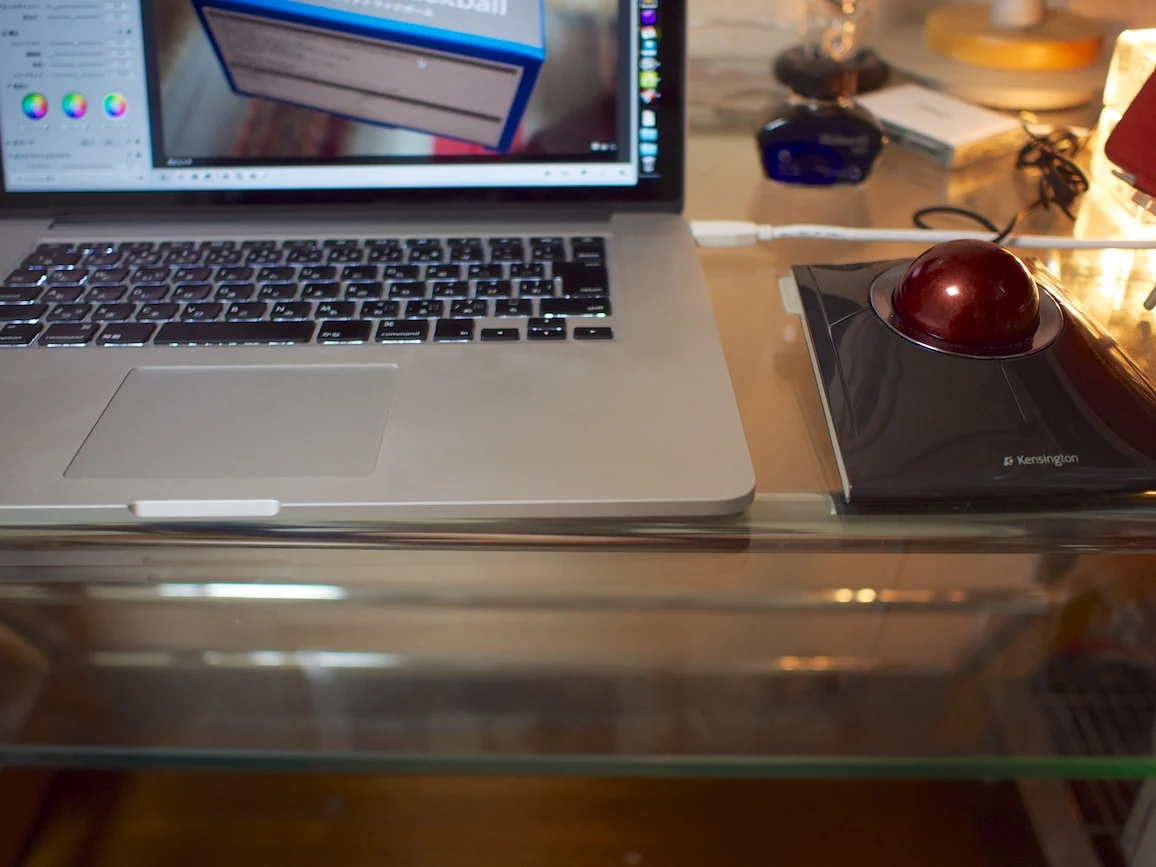 Macでトラックボールとトラックパッドの二刀流