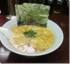 せい家のラーメンはなかなかうまい