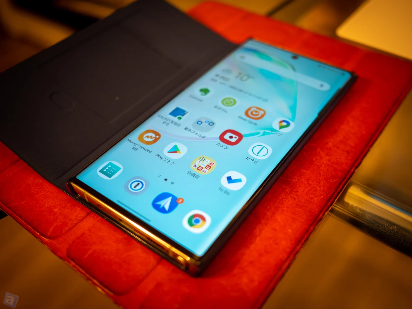 iPhone XとGalaxy Note 10+比較してみる
